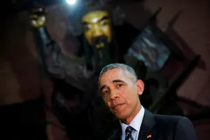 Obama aboga por los derechos humanos y la democracia en Vietnam