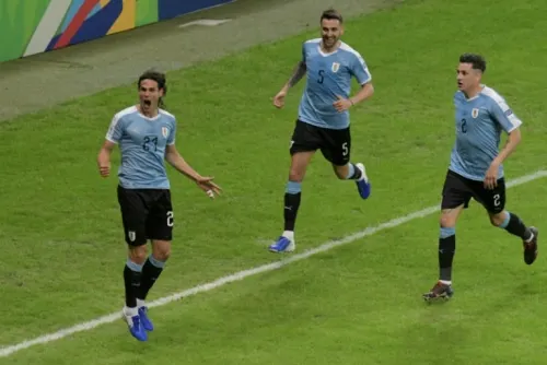 Uruguay pisa fuerte en debut de Copa América; golea a Ecuador 4-0