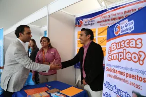 Ayuntamiento lleva oportunidades de empleo al norte de la ciudad