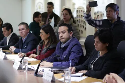 Diputados de Por Puebla al Frente no asistirán a sesión solemne “a modo” en el Congreso