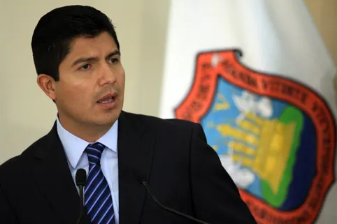 Actos de autoridad de mi gobierno no están a debate: Eduardo Rivera
