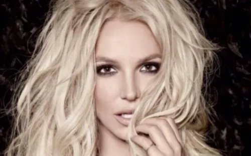 Britney Spears pide ante la corte liberarse de la tutela de su padre