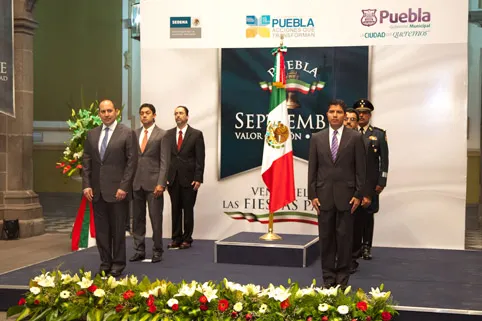 Encabeza Eduardo Rivera Pérez actividades del 15 de septiembre