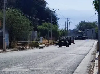 Encuentran el cuerpo embolsado de un bebé al interior de un terreno en Tehuacán
