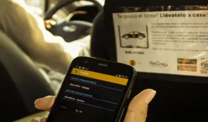 Servicios de taxis emplean tecnología para atraer más clientes