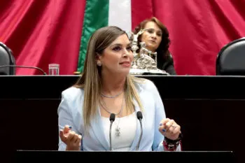 Piden que el Estado otorgue apoyos educativos y sociales a hijas e hijos menores de víctimas de feminicidio