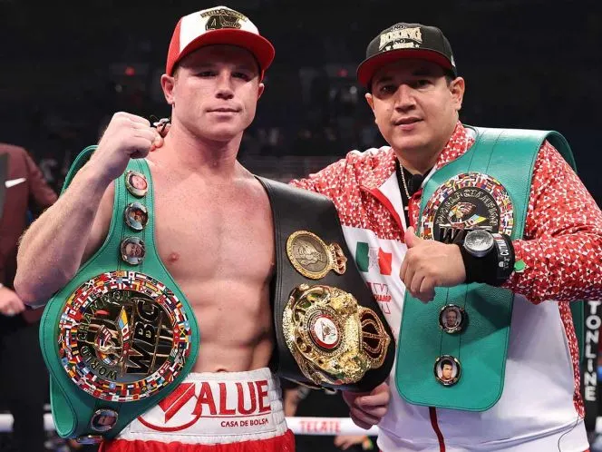 CMB nombra a ‘Canelo’ mejor boxeador del año