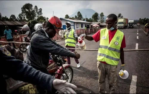 La OMS declara el brote de ébola en el Congo como emergencia mundial