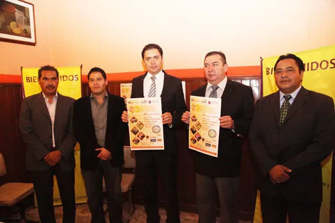 Se suma Aprepsac con un donativo de 100 mil pesos al SMDIF
