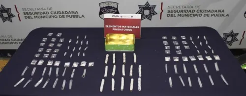 Detuvo policía municipal de Puebla a dos hombres