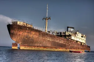 Después de 90 años, reaparece barco extraviado en Triángulo de las Bermudas