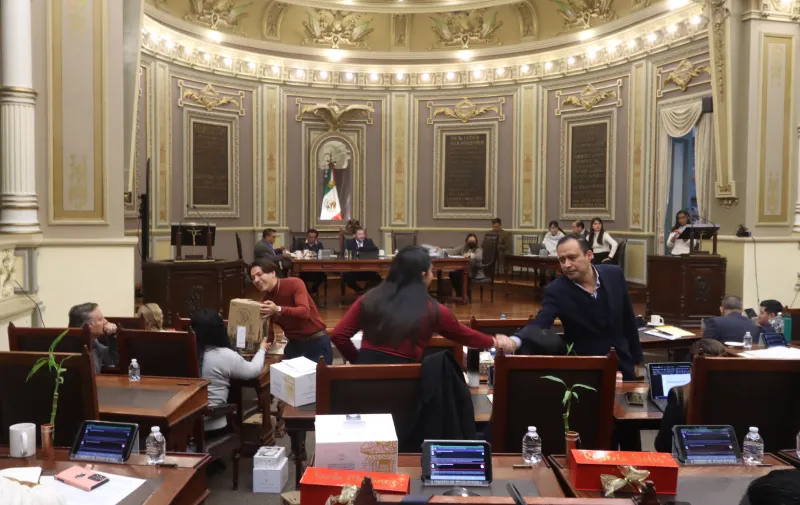 congreso-pue-salon_plenos
