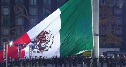 Video: Peña Nieto encabeza ceremonia en memoria de victimas por sismos del 85