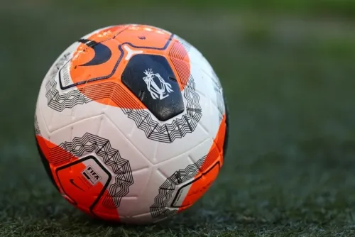 Un jugador de la Premier revela su homosexualidad en una carta anónima