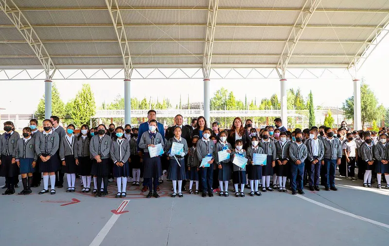 edmundo-tlatehui-ceremonia-civica-san-francisco-cacalotepec