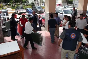 Después de tromba, inicia limpieza de Miahuatlán