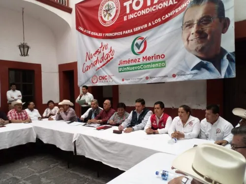 Líderes de Comunidades Agrarias de todo el país hacen frente para apoyar a Jiménez