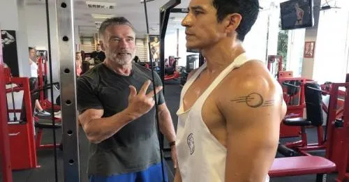 Arnold Schwarzenegger envía inspirador mensaje a hombre con depresión