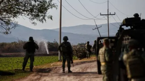 Controlan nueva fuga en ducto de Pemex en Hidalgo