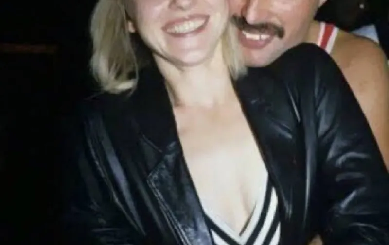 Mary Austin y Freddie Mercury