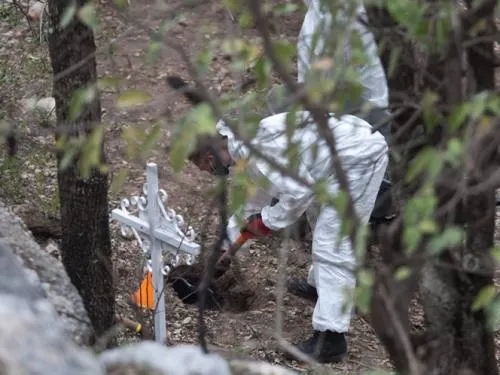 Hallan nueva fosa en Tlajomulco; reportan 6 cuerpos