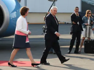 Peña Nieto analiza recibir a Tillerson y Kelly