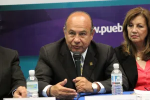 Se presentó libro “Puebla, 25 años de Patrimonio Cultural de la Humanidad”