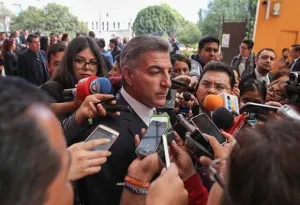 Gali Fayad anuncia apoyo para familia de joven poblano asesinado por agentes de NY