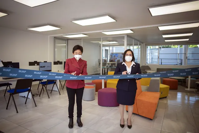 Remodelan y digitalizan biblioteca de la Facultad de Enfermería de la BUAP