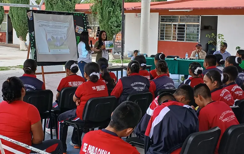 La SMADSOT fomenta, con talleres, hábitos para cuidar el ecosistema.