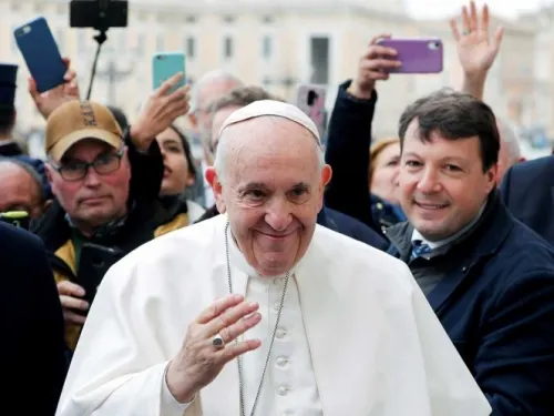 El Papa lleva 3 días sin actos oficiales por supuesto resfriado