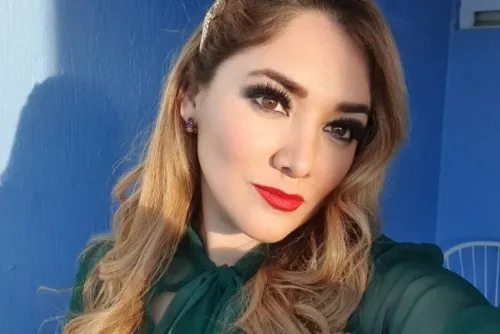 Sherlyn presume su cuerpo postparto tras 10 días de dar a luz