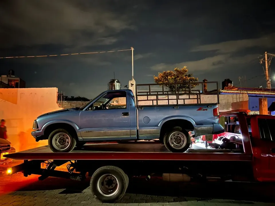 Seguridad Pública de Atlixco detiene a presunto ladrón de camioneta