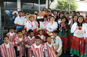 Celebra SMDIF fiestas patrias con alumnos del Centro de Día