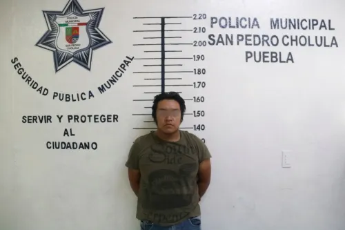 Detiene policía de San Pedro Cholula a hombre con arma hechiza; tiene antecedentes penales