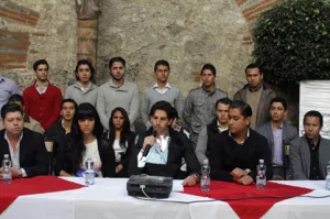 Tiffaine se deslinda de ataques a Gali en la UDLAP