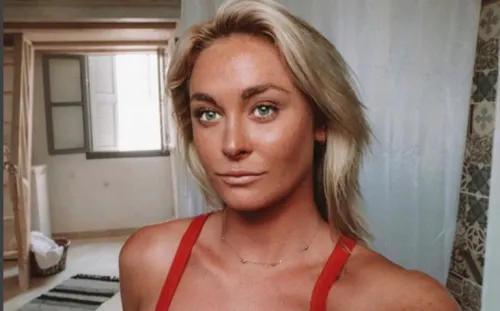 Investigan sospechosa muerte de modelo australiana en yate de millonario mexicano