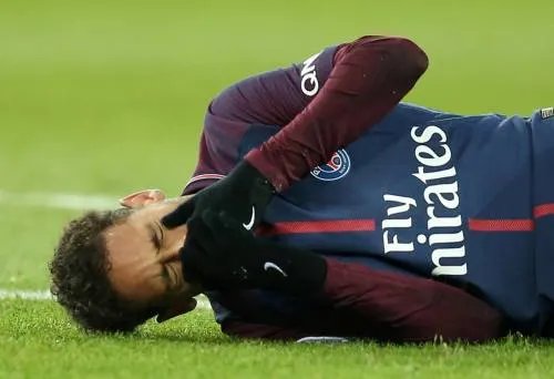 Neymar estará hasta tres meses de baja y volvería solo dos semanas antes del Mundial
