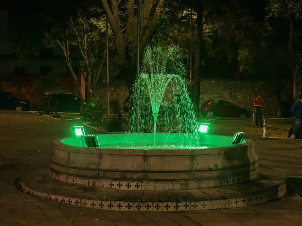 Ayto Pue Fuentes Que Brillan Parque Enrique Benitez Clemente Gomez