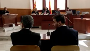 Condenan a Lionel Messi a 21 meses de cárcel