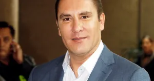 Acusa RMV al INE de violar sus derechos fundamentales