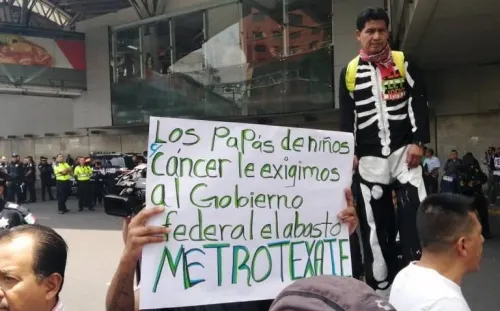 Desabasto de medicamentos contra cáncer es por cierre de farmacéutica: Cofepris