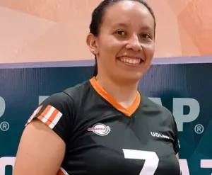 Azteca debuta en selección mayor mexicana de voleibol femenil