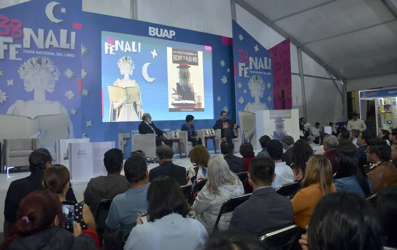 lilia-cedillo-libro-fenali