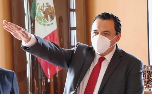 Rinde protesta Andrés Caballero López como presidente municipal suplente de Tehuacán