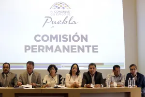 Diputados de Puebla lamentan fallecimiento de Juan Gabriel