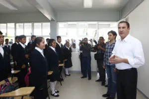 Necesario modificar modelo político-electoral: Moreno Valle