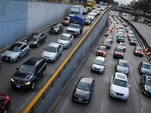 Autos con placas de Puebla no tienen impedimento para entra a la Ciudad de México