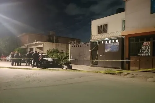Lo asesinan dentro de su casa en San Ramón