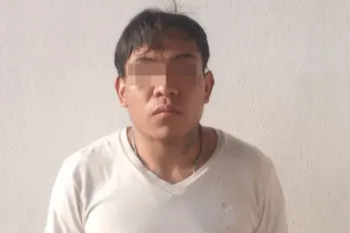 Capturan a presunto asaltante armado tras robo en tienda de conveniencia de la Romero Vargas